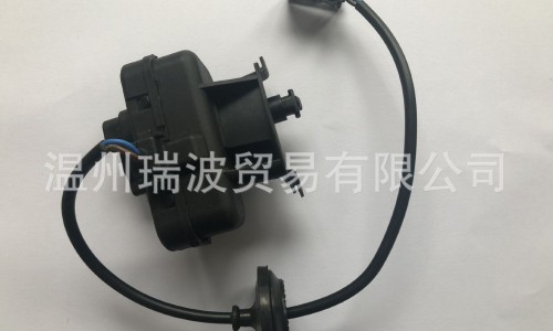 【月经期间排出白色的东西是什么原因造成的】月经期排出白色块状物 - 月经期间排出白色的东西是什么原因网